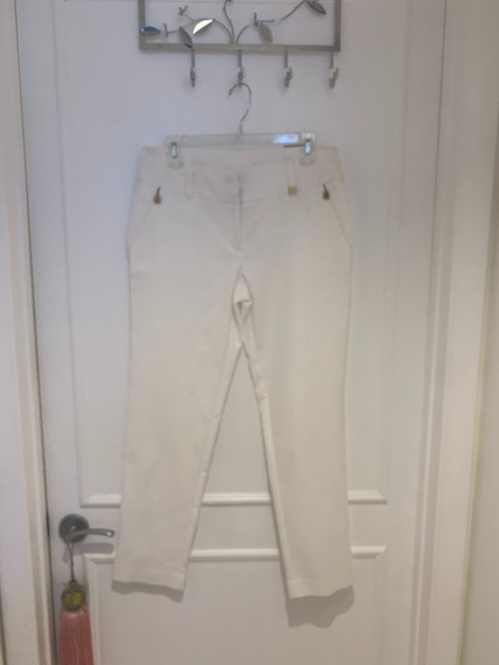 Anne Klein Off White Pants Slim Ankle Size 6, Gently Used